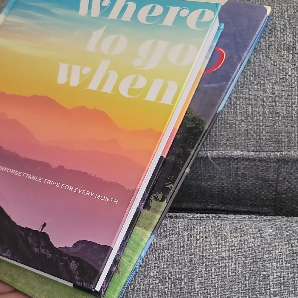 Colorful Travel and Scotland Book Set - Picture 10 of 10